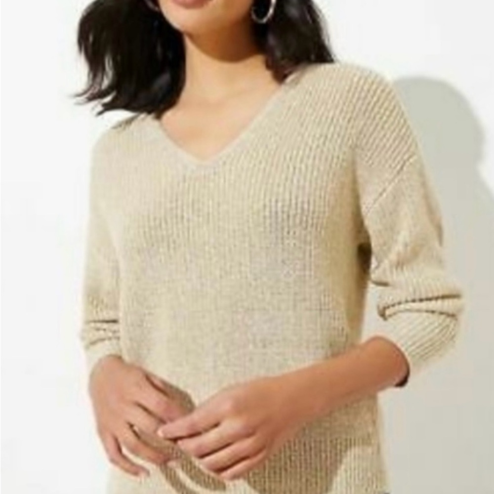 V-Neck Sweater with tie back